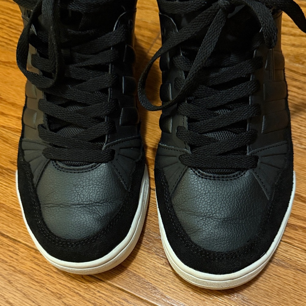 Women’s Size 7 adidas Black High-Top Sneakers with White Soles & Leopard Accent - Picture 11 of 12
